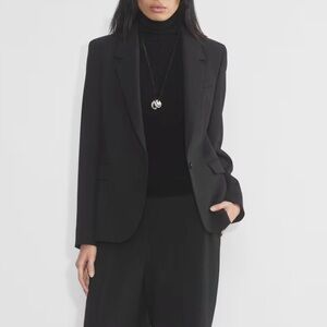 Black babaton blazer